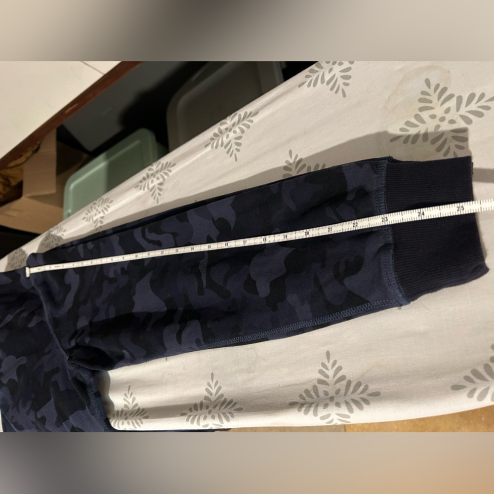 Karl Lagerfeld Navy Camo Hoodie Size M - Picture 8 of 8